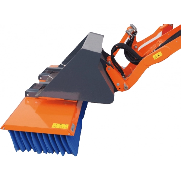 Прикачен инвентар Tuchel Sweeper Solo push broom, 11 Ф, 150-190-230-280 мм - продажба