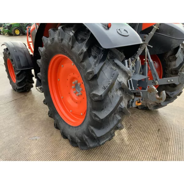 Употребяван трактор Kubota M125 GX 2019