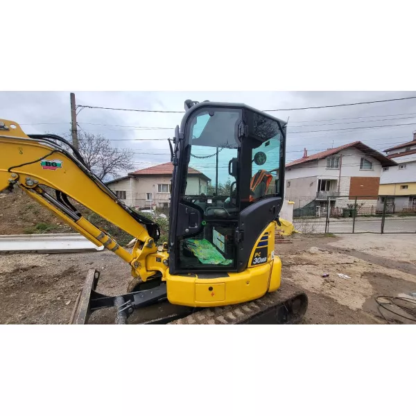 Употребяван мини багер Komatsu PC30MR-5 2021