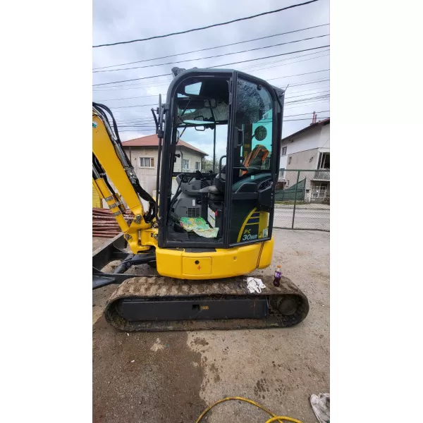 Употребяван мини багер Komatsu PC30MR-5 2021