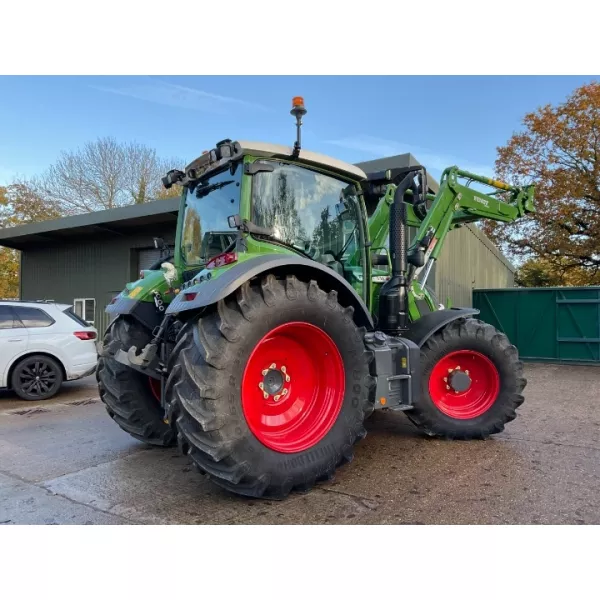 Употребяван трактор Fendt 516 VARIO POWER PLUS 2021