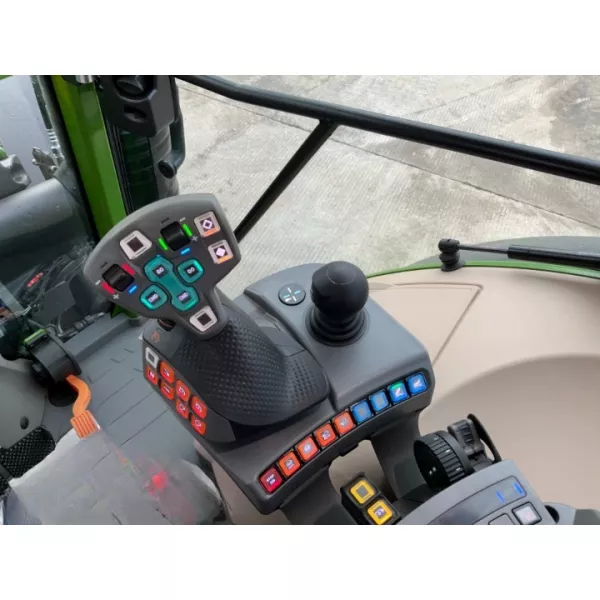 Употребяван трактор Fendt 211 Power 2022