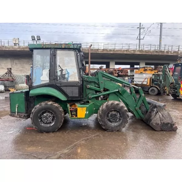 Употребяван челен товарач JCB 2CX AirMaster 2009