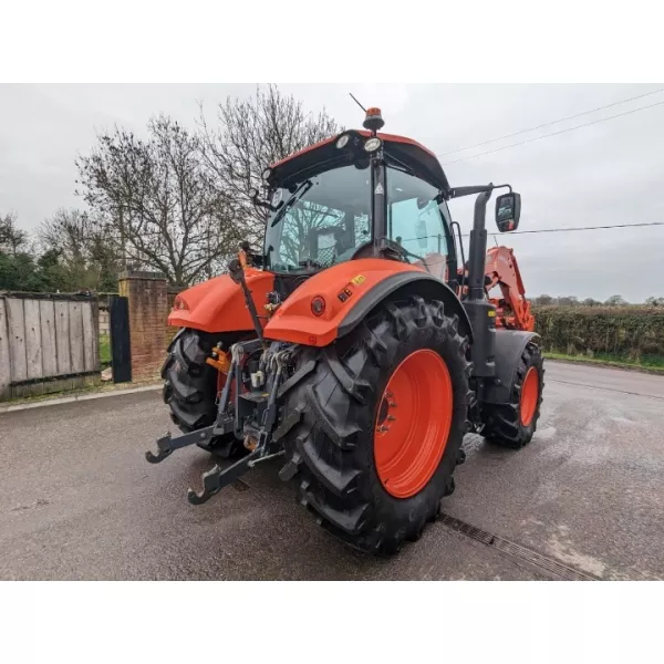 Употребяван трактор Kubota M7-152 2019