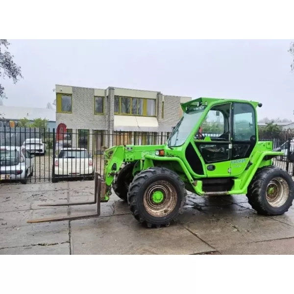 Употребяван телескопичен товарач Merlo P40.7 2010