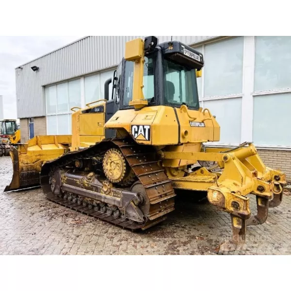 Употребяван булдозер Caterpillar D6N XL 2008