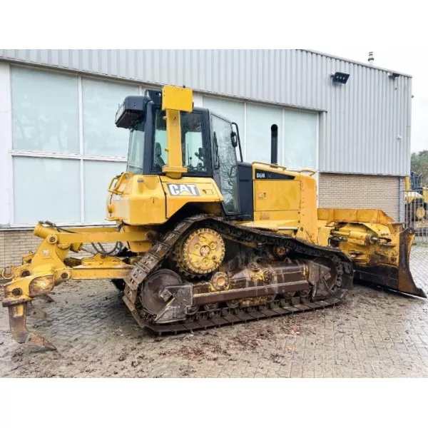 Употребяван булдозер Caterpillar D6N XL 2008