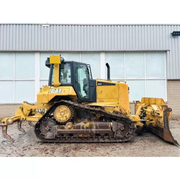 Употребяван булдозер Caterpillar D6N XL 2008