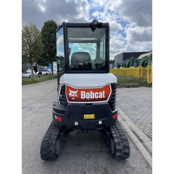 Употребяван мини багер Bobcat E26 2019, 2582 мм