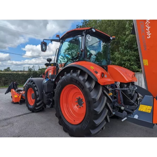 Употребяван трактор Kubota M7-173 2022