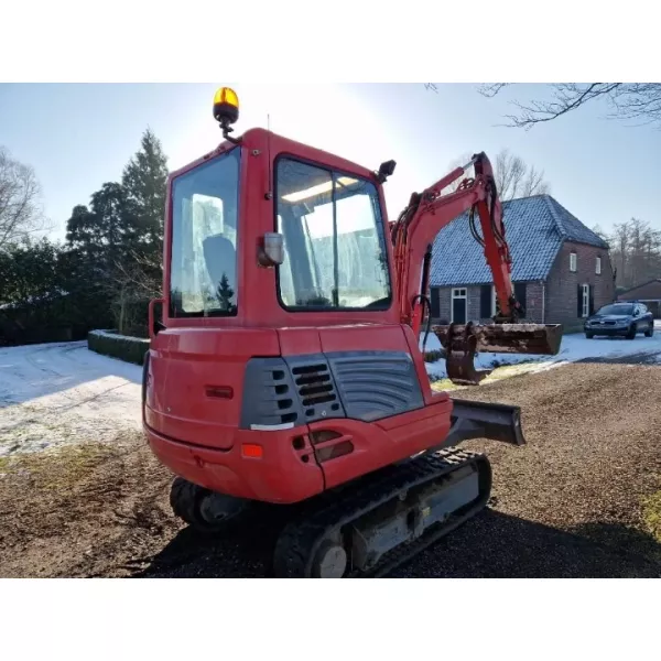 Употребяван мини багер Takeuchi TB228 2010, 2875 мм