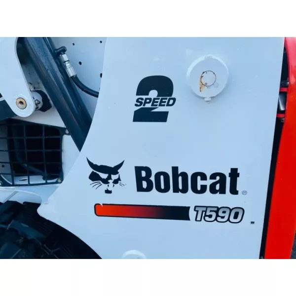 Употребяван мини верижен товарач Bobcat T590 2017