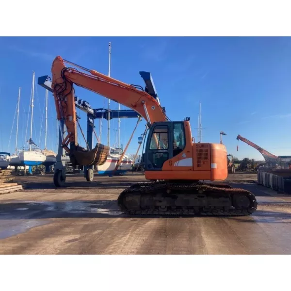 Употребяван верижен багер Doosan DX235 LCR 2011