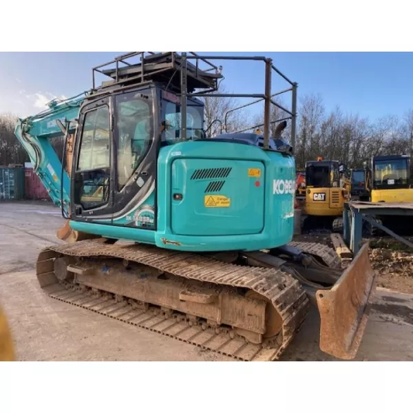 Употребяван верижен багер Kobelco SK140SRLC-5 2017