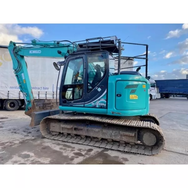 Употребяван верижен багер Kobelco SK140SRLC-5 2017