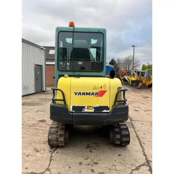 Употребяван мини багер Yanmar B25V 2009, 2600 мм