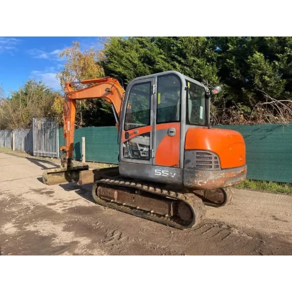 Употребяван мини багер Doosan DX55 2010, 3800 мм