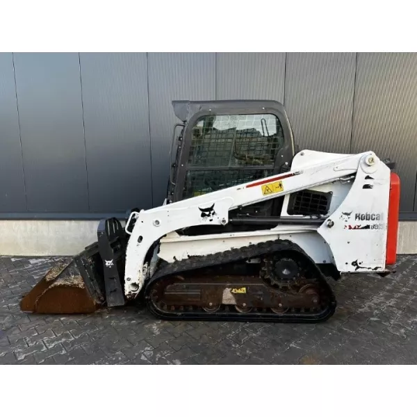 Употребяван мини верижен товарач Bobcat T450 2020