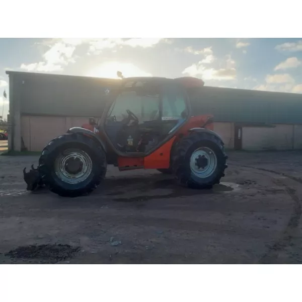 Употребяван телескопичен товарач Manitou MLT634-120 2011