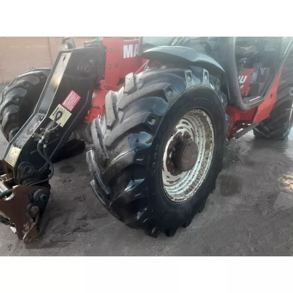 Употребяван телескопичен товарач Manitou MLT634-120 2011