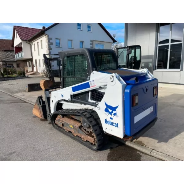 Употребяван мини верижен товарач Bobcat T450 2016