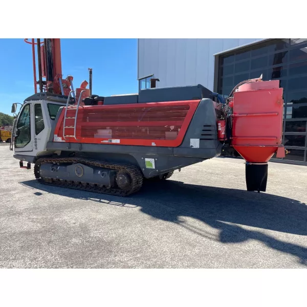 Употребявана сондажна машина Sandvik D1600