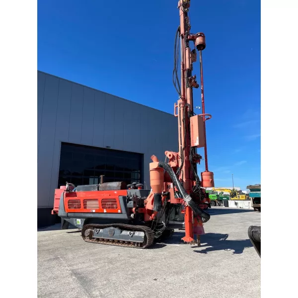 Употребявана сондажна машина Sandvik D1600