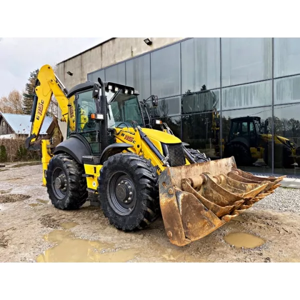 Употребяван комбиниран багер New Holland B115C 2018