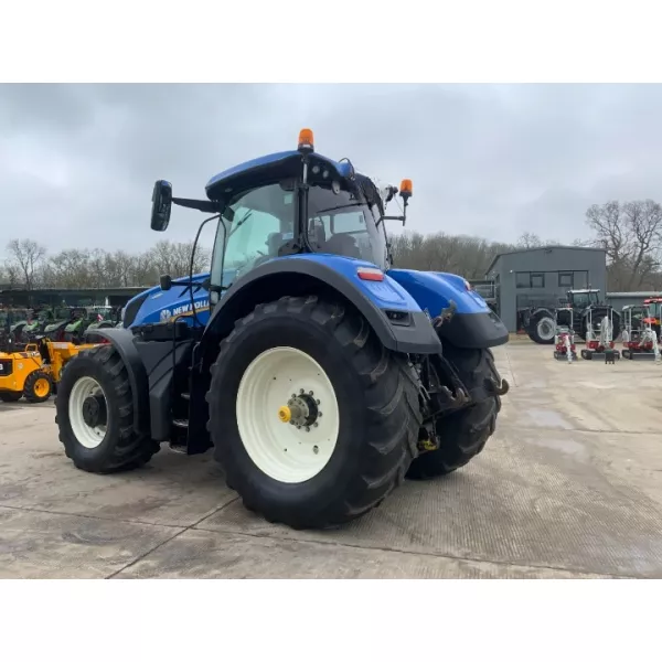 Употребяван трактор New Holland T7.315 2018