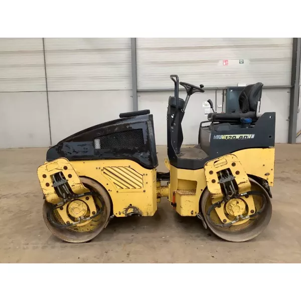 Употребяван двубандажен валяк Bomag BW120 AD-4 2004