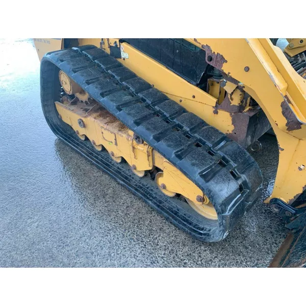 Употребяван мини верижен товарач Caterpillar 229D 2014