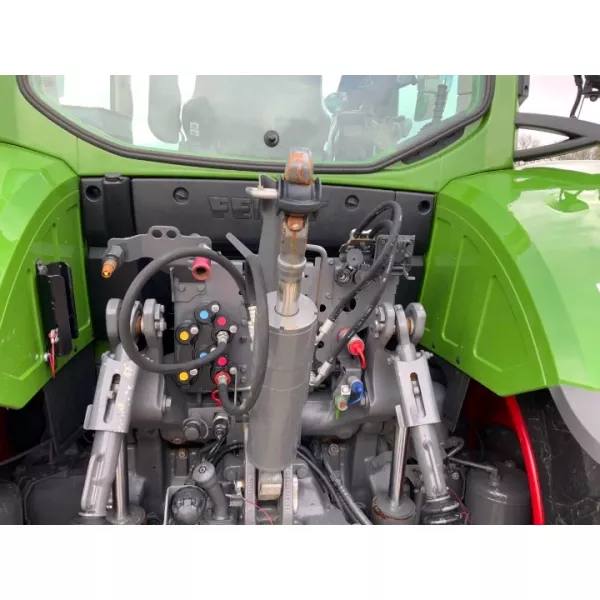 Употребяван трактор Fendt 718 Power Plus 2022