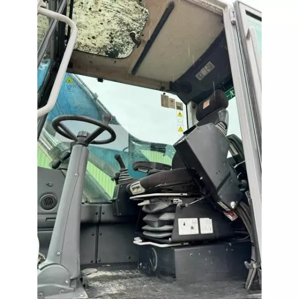 Употребяван багер за материали Terex Fuchs MHL320 D 2014