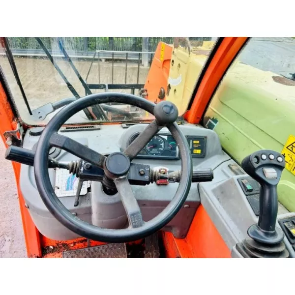 Употребяван телескопичен товарач JLG 266 2008