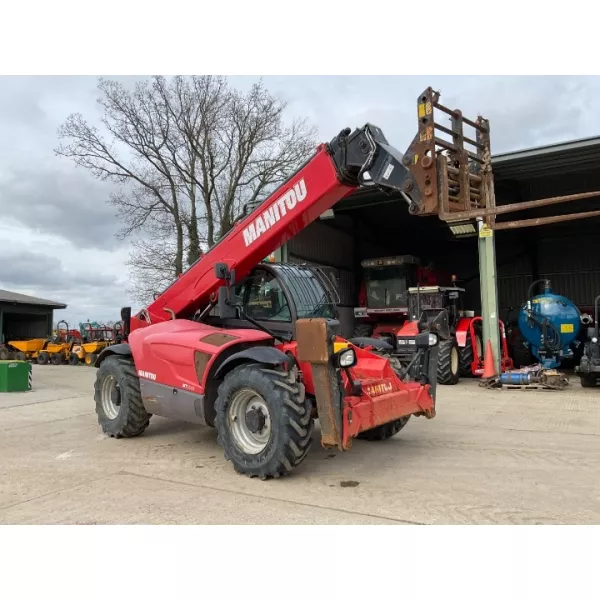 Употребяван телескопичен товарач Manitou MT1440 2018