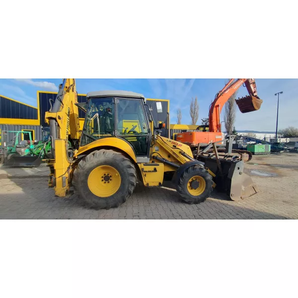 Употребяван комбиниран багер New Holland LB110B 2006