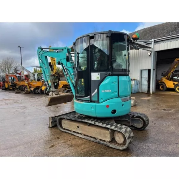 Употребяван мини багер Kobelco SK28SR-6 2018, 2590 мм