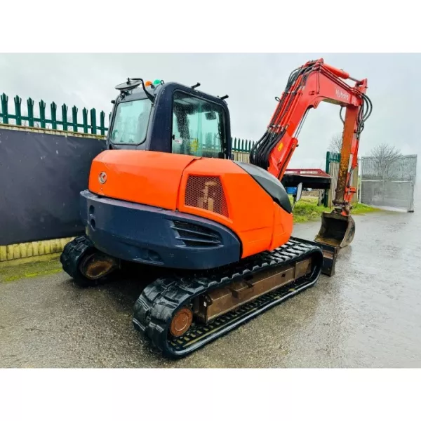 Употребяван мини багер Kubota KX080-3 2013, 4600 мм