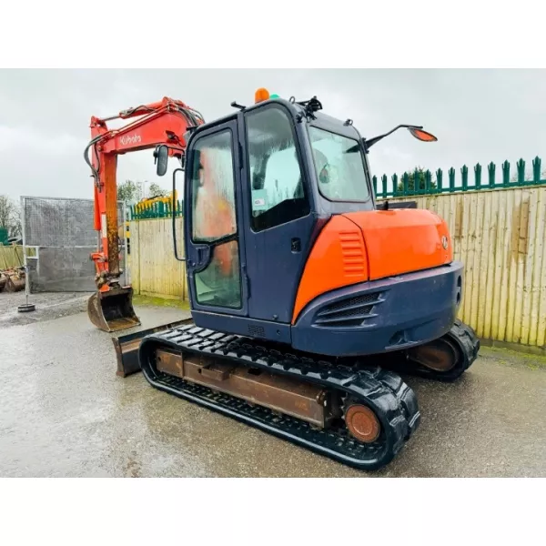 Употребяван мини багер Kubota KX080-3 2013, 4600 мм