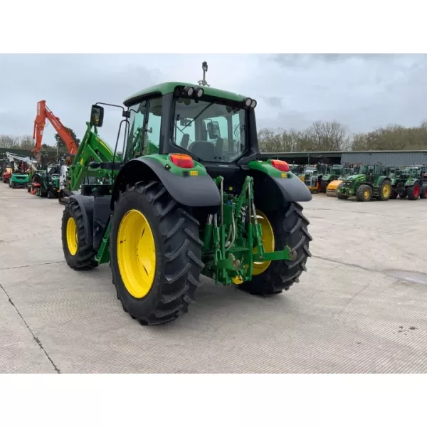 Употребяван трактор John Deere 6110M 2016