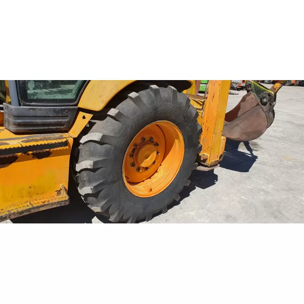 Комбиниран багер Komatsu WB93 2006, НЕ