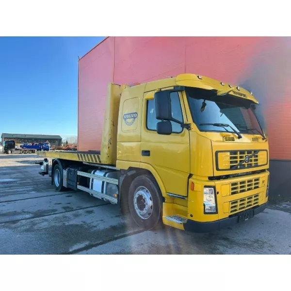 Употребяван автовоз Volvo FM300 2004 [