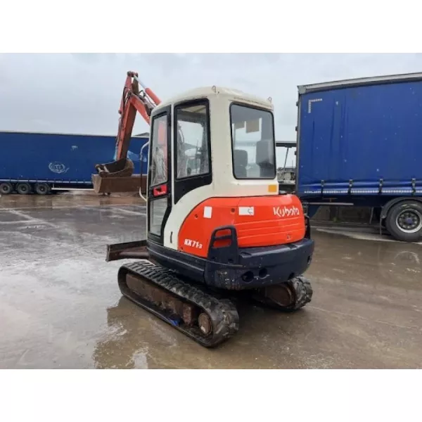 Употребяван мини багер Kubota KX71-3 2004, 2870 мм