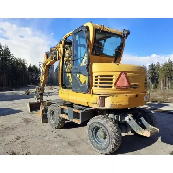 Употребяван колесен багер Hyundai R55W-9 2010