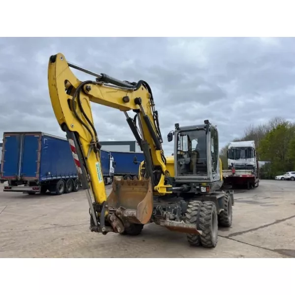 Употребяван колесен багер Wacker Neuson EW100 2019