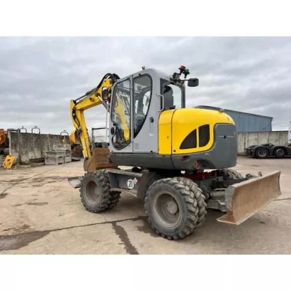 Употребяван колесен багер Wacker Neuson EW100 2019