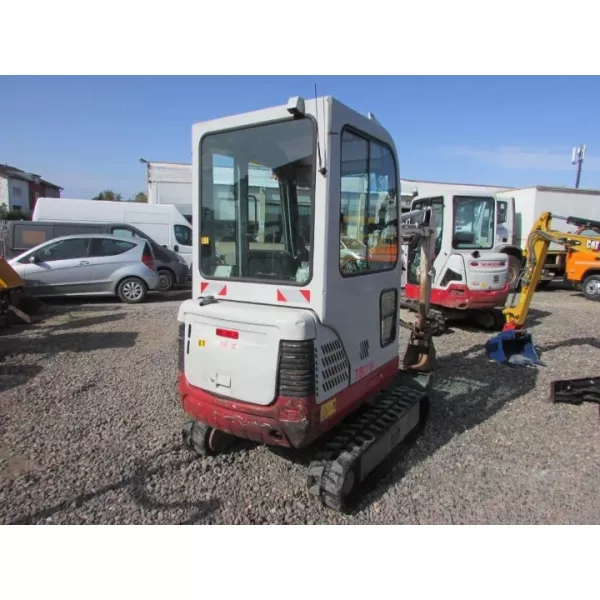 Употребяван мини багер Takeuchi TB016 2011, 2375 мм