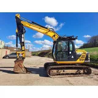 Употребяван верижен багер JCB JS130 2012, 13900 кг.