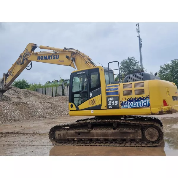 Употребяван верижен багер Komatsu HB215LC Hybrid 2015