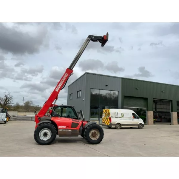 Телескопичен товарач Manitou MLT 735-120 2012